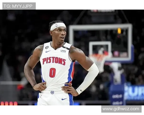 NBA常规赛:10连胜联盟首队!活塞大胜步行者东部榜首 杜伦31+15 NBA常规赛:10连胜联盟首队!活塞大胜步行者东部榜首 杜伦31+15